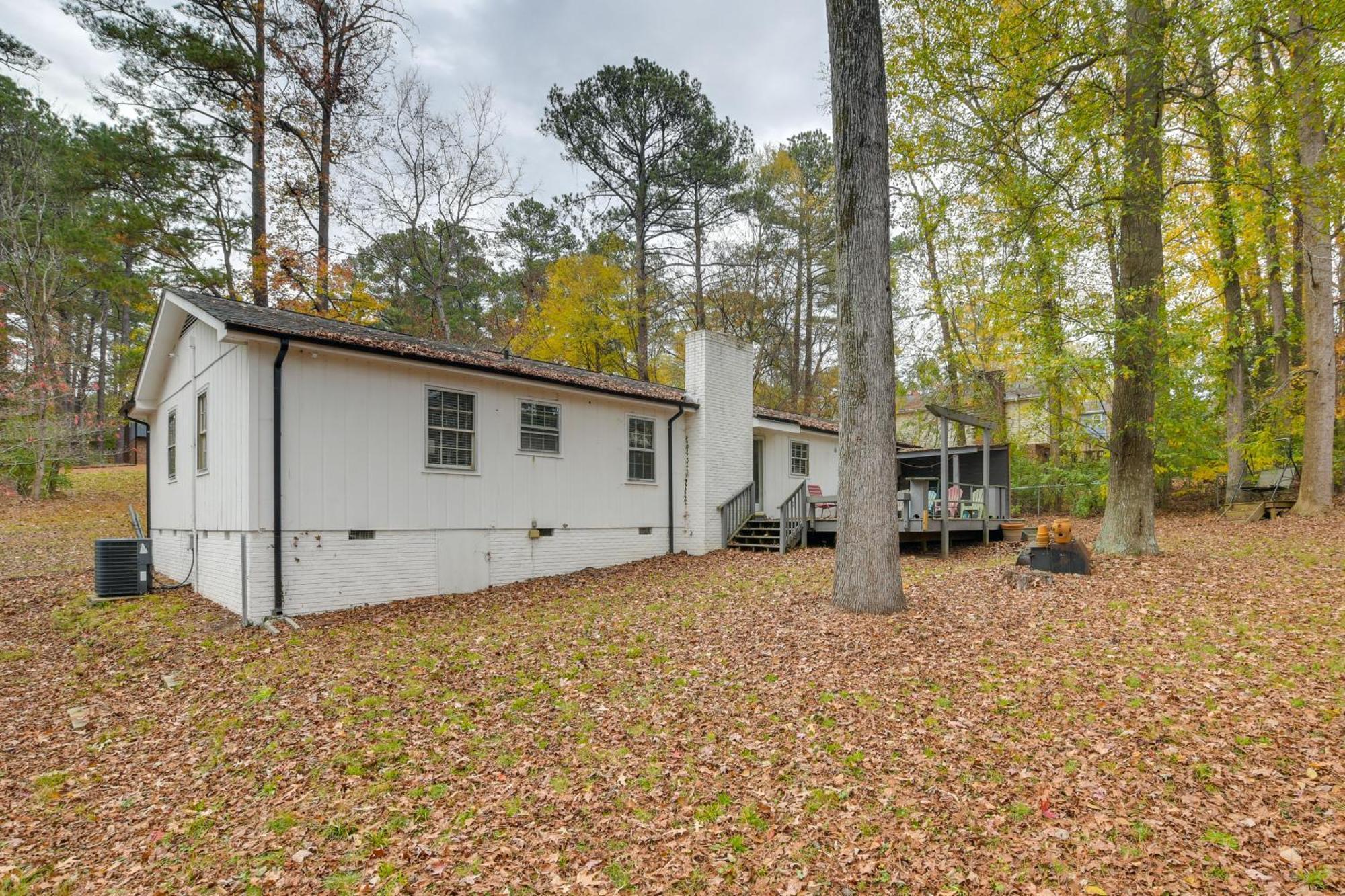 Serene Family Home With Deck In Knightdale! 외부 사진