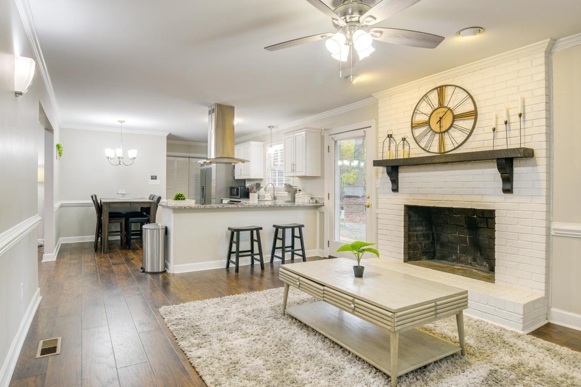 Serene Family Home With Deck In Knightdale! 외부 사진
